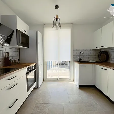 Apartman Le Suffren *