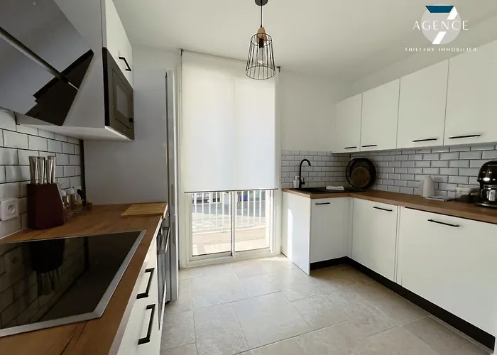 Le Suffren Apartman *